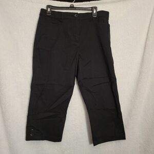 Karen Scott Black Capri Pants